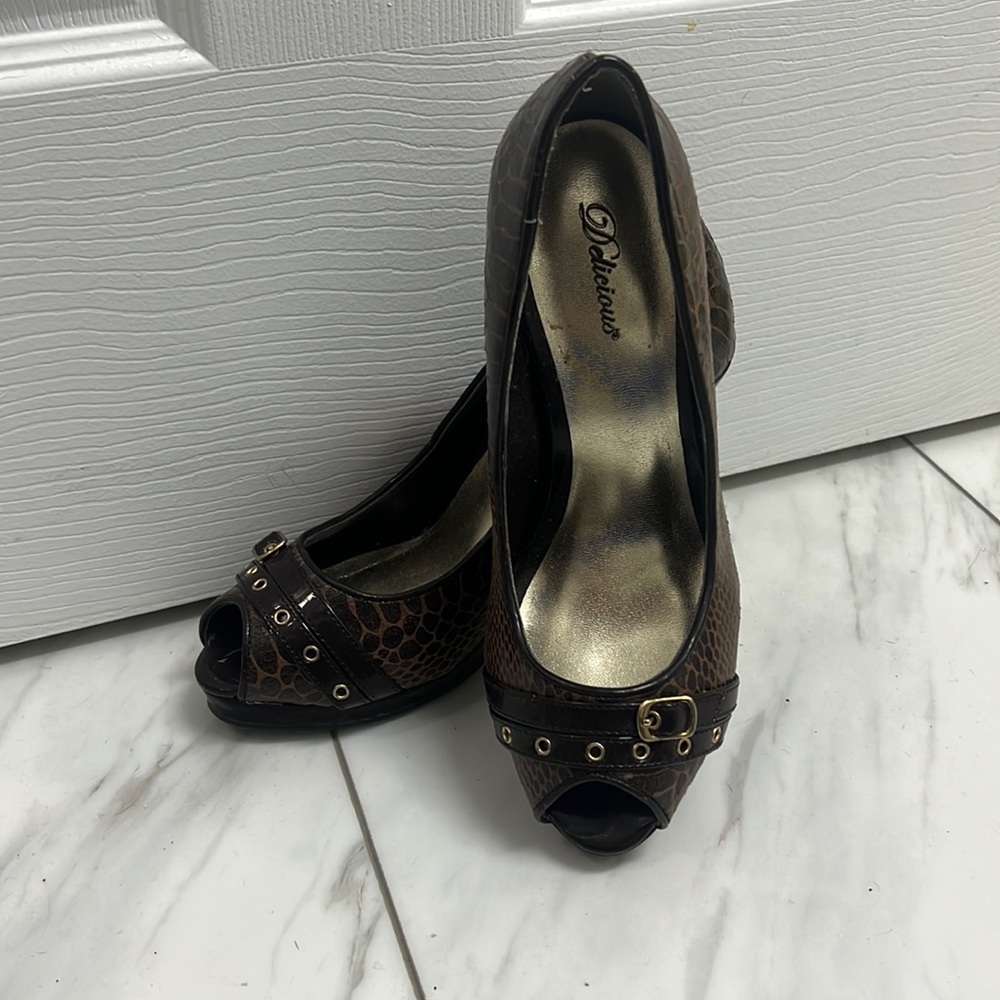 Delicious animals print heels